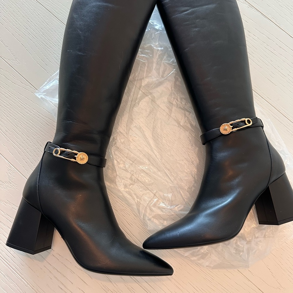 Versace Black Leather Knee-High Boots - Picture 5 of 11
